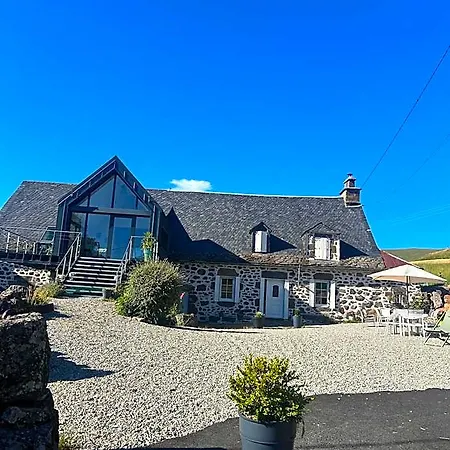 Chez Mary Elise Bed & Breakfast Le Claux